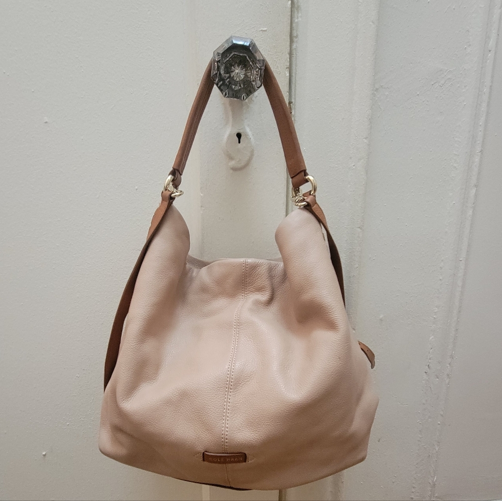Cole Haan TwoTone Pebble Leather Slouchy Hobo Bag EUC Y2K Boho Chic Quiet Luxury